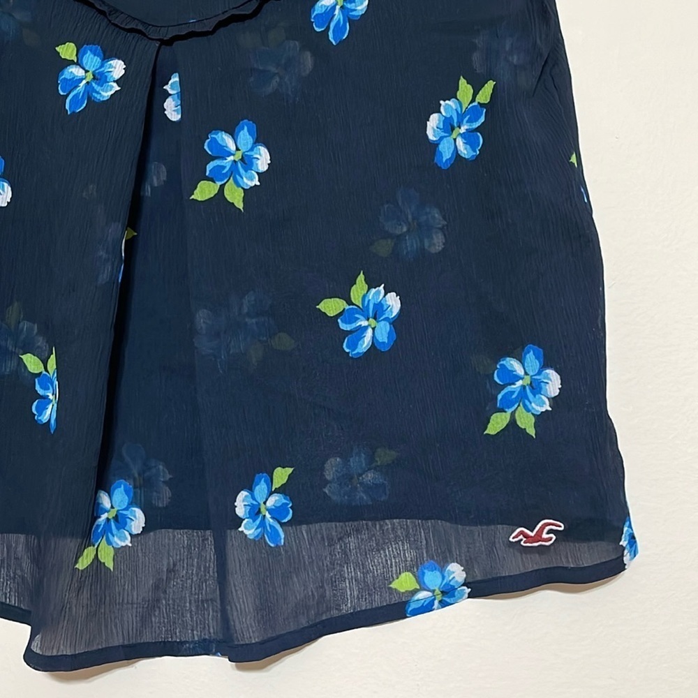 Hollister Floral Sheer Top Size Small - Picture 2 of 7